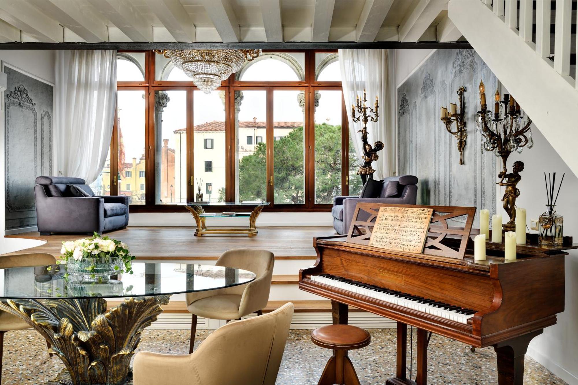Swan Dolcevita Prestige Stay - Canal View & Exclusive Experience Veneza Exterior foto