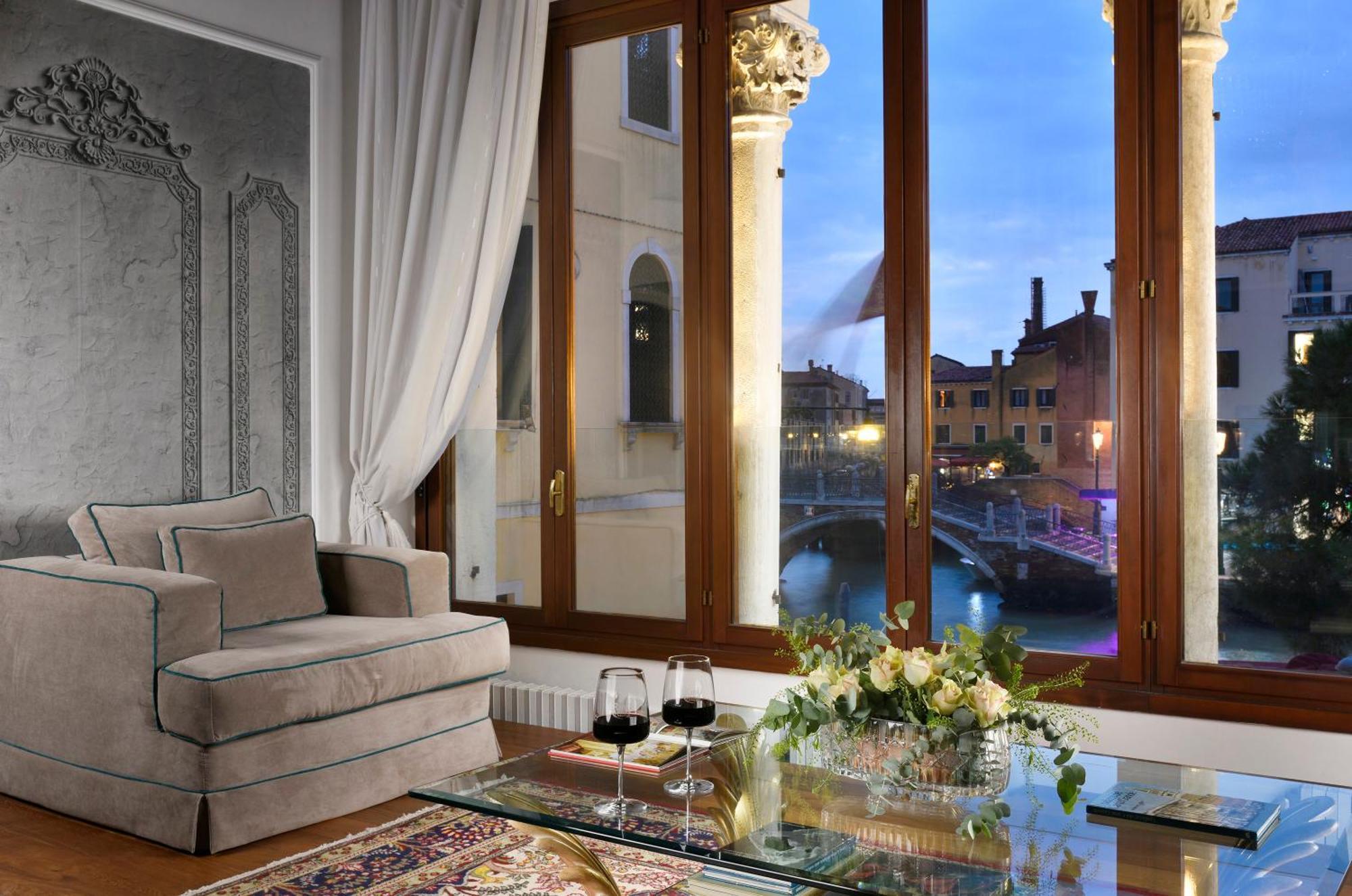 Swan Dolcevita Prestige Stay - Canal View & Exclusive Experience Veneza Exterior foto