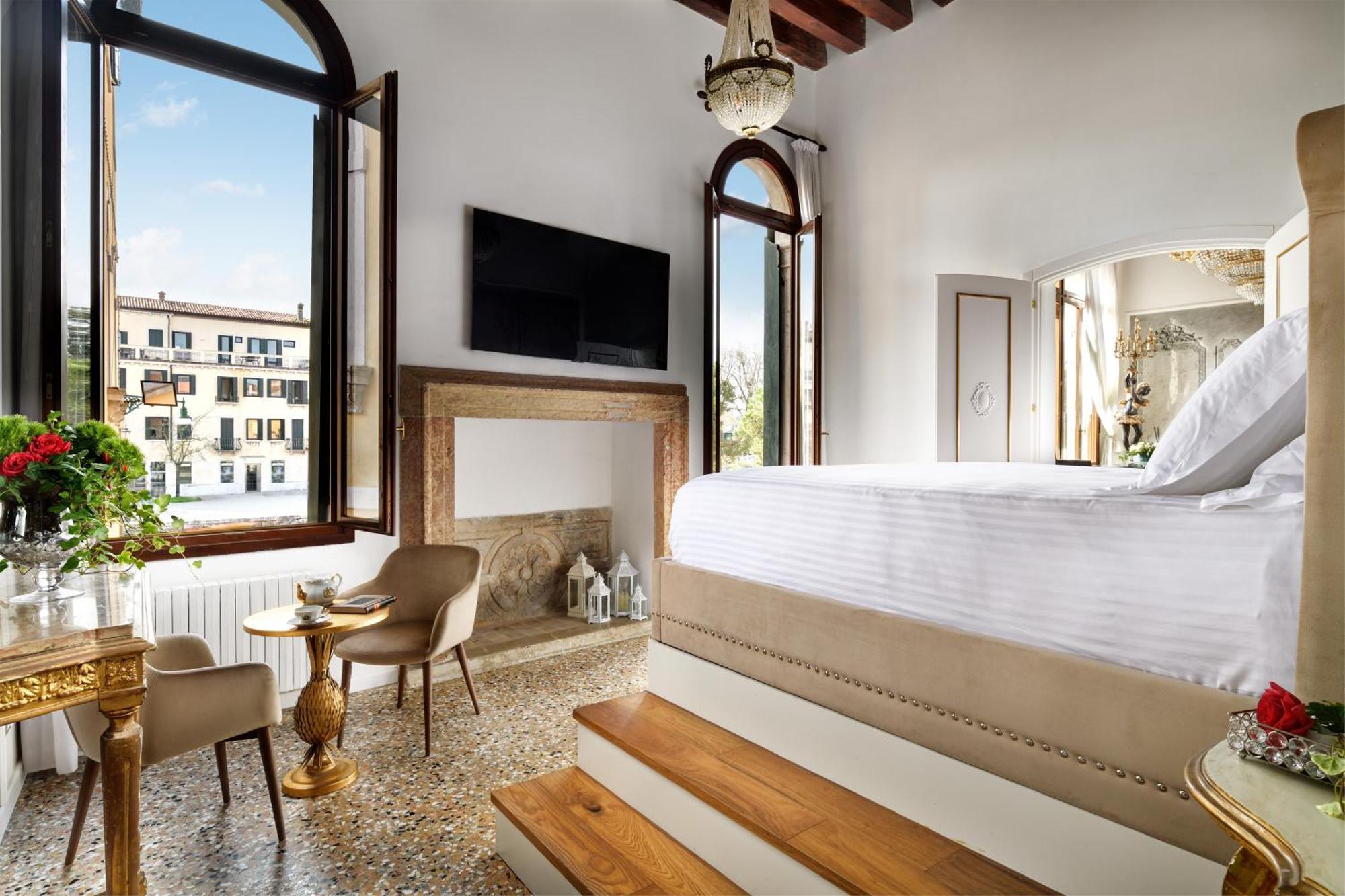 Swan Dolcevita Prestige Stay - Canal View & Exclusive Experience Veneza Exterior foto