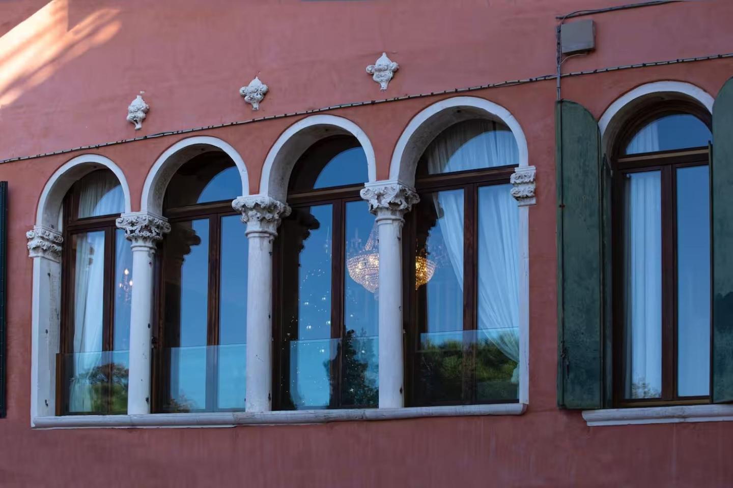 Swan Dolcevita Prestige Stay - Canal View & Exclusive Experience Veneza Exterior foto